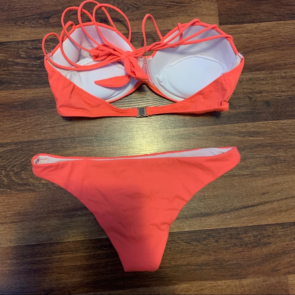 Neon Bikini - image 3